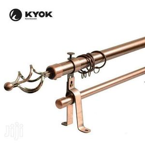 Adjustable Curtain Rods Suitable For Windows And Doors.
