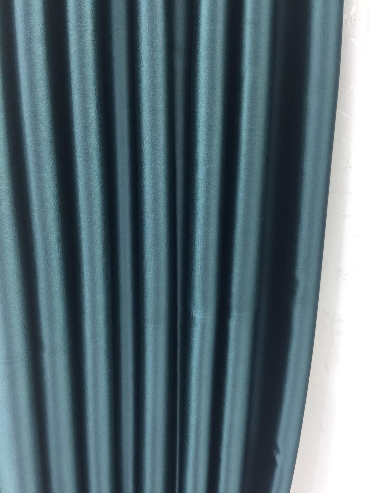 4M Green Curtain made of Heavy Fabric (2M+2M) Plus White Sheer (3M)